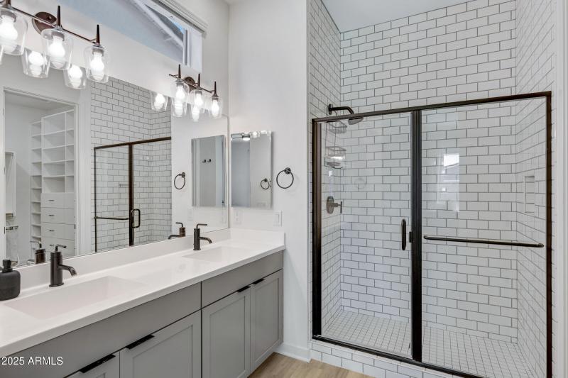10051 E Talon Ave-21