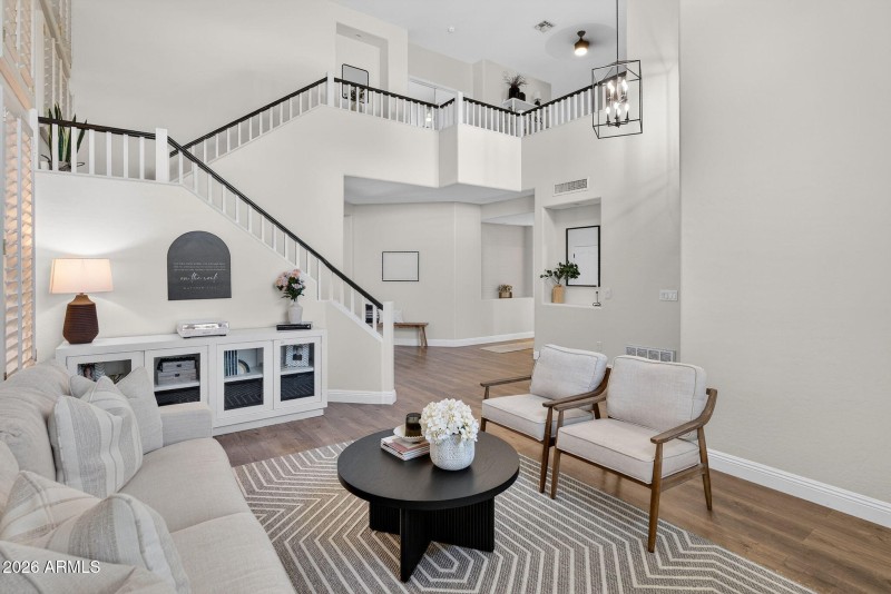 10-web-or-mls-63- W Hackberry Dr