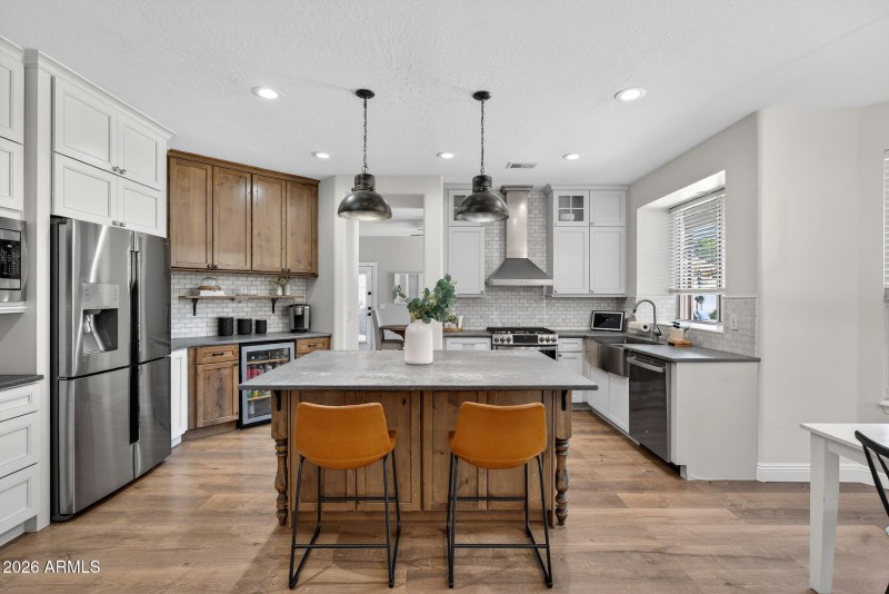 19-web-or-mls-67- W Hackberry Dr