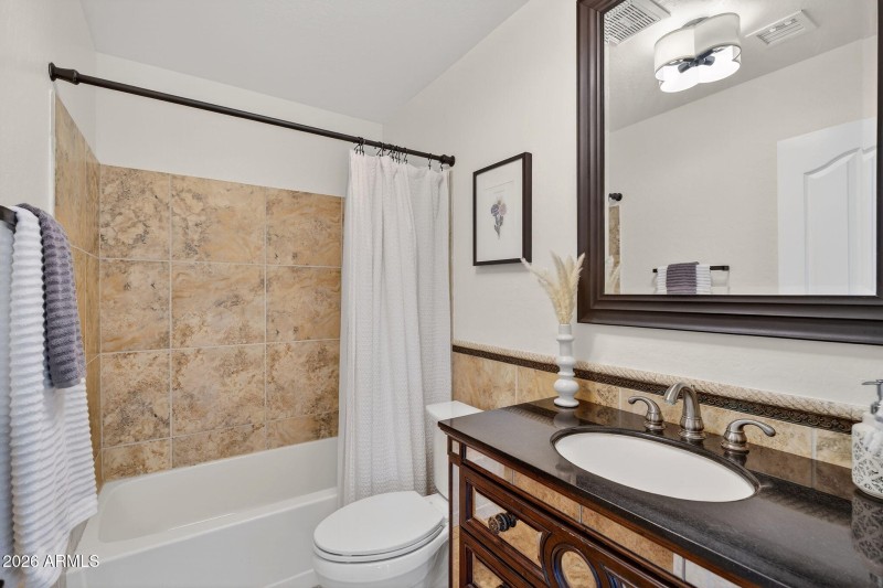 57-web-or-mls-36- W Hackberry Dr