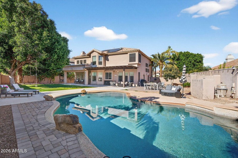 63-web-or-mls-46- W Hackberry Dr