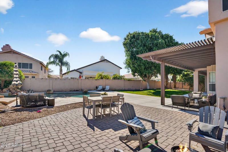 66-web-or-mls-47- W Hackberry Dr