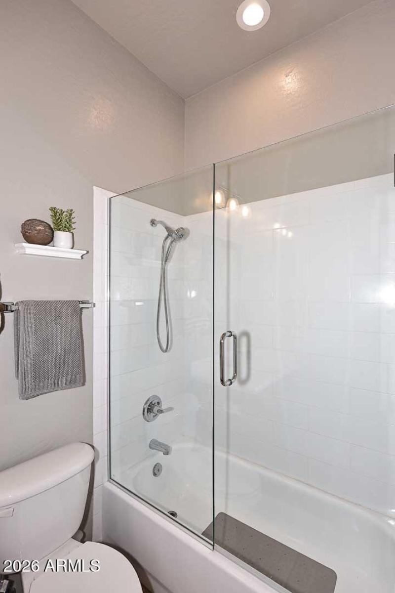 Hall Bath-Tub