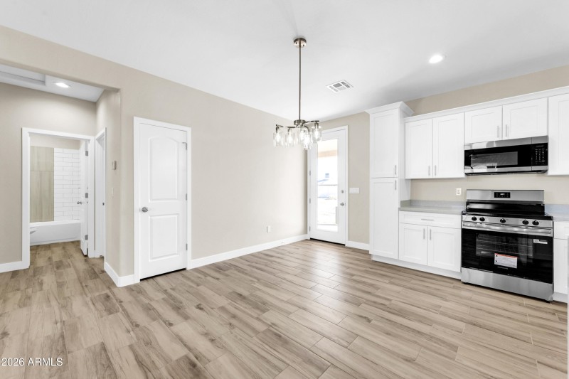 3545 N Kiami Dr-10