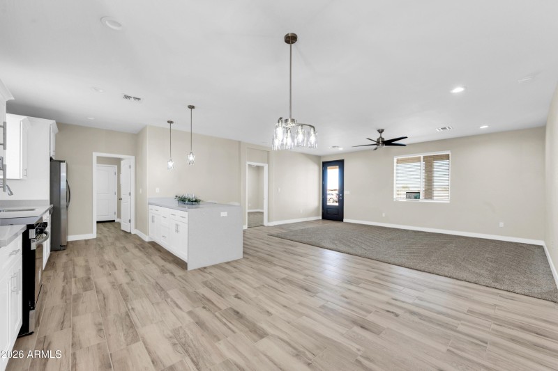 3545 N Kiami Dr-12
