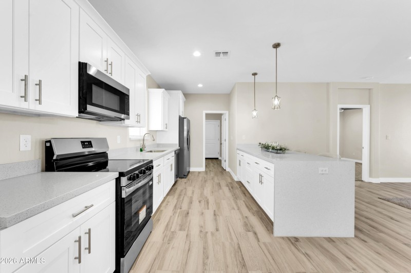 3545 N Kiami Dr-14