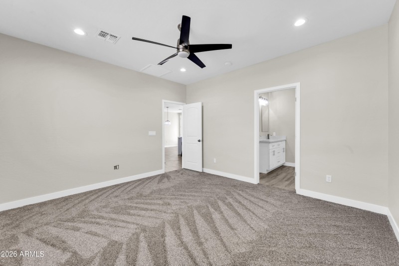3545 N Kiami Dr-20