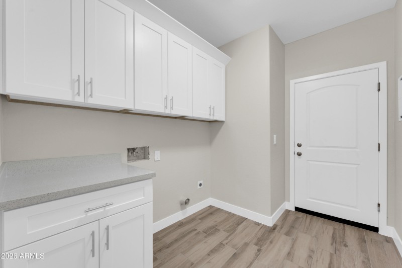 3545 N Kiami Dr-28