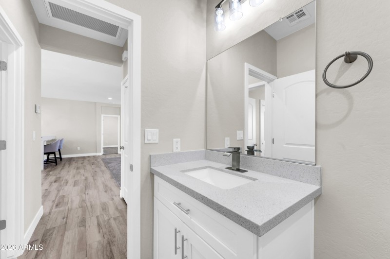 3545 N Kiami Dr-31