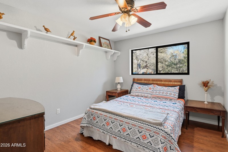 Guest bdrm up