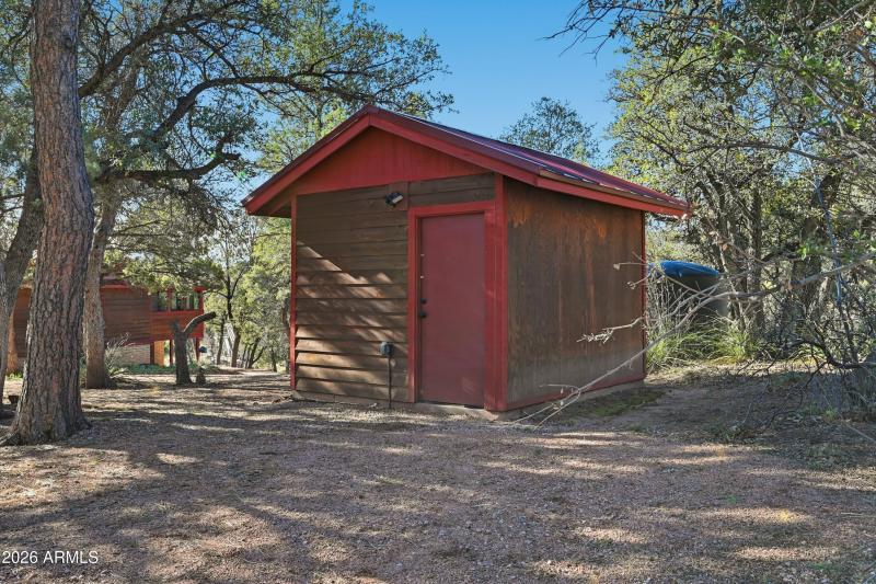 Storage shed