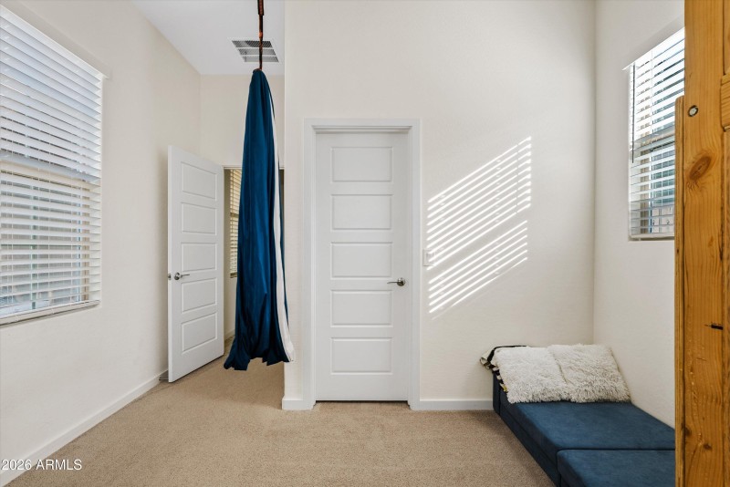 4th bed/playroom