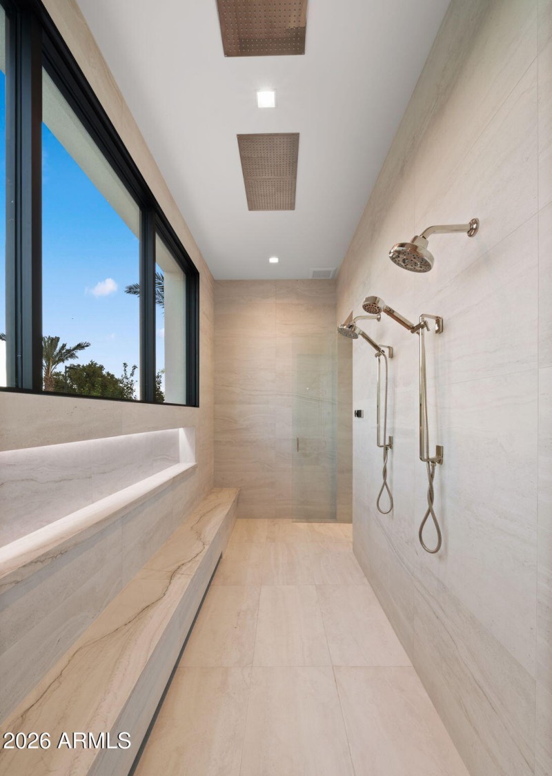 69-web-or-mls-Primary Bathroom7