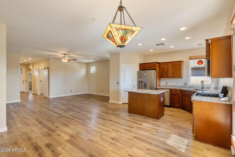 039-Dining Room