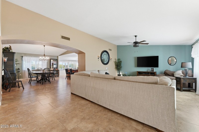008-living-room