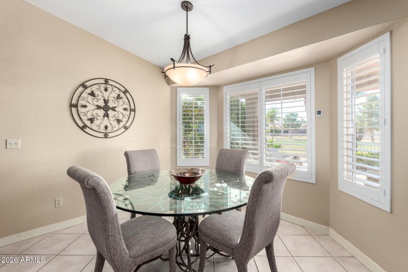 21 Dining Area