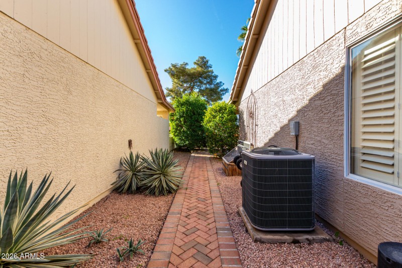 40 Side Yard