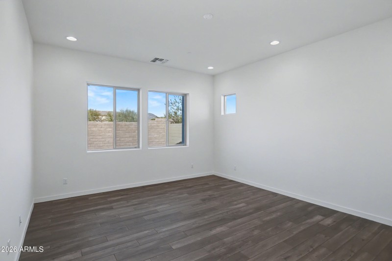 8032 E June Cir-29