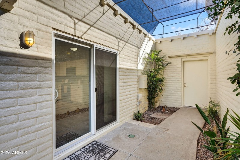 Private Courtyard Entry