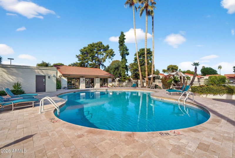 Heated Pool & Lounge Area