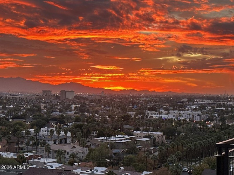 Phoenix Skyline Sunset Views