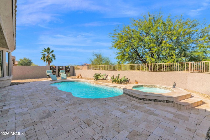 49-web-or-mls-P1448531
