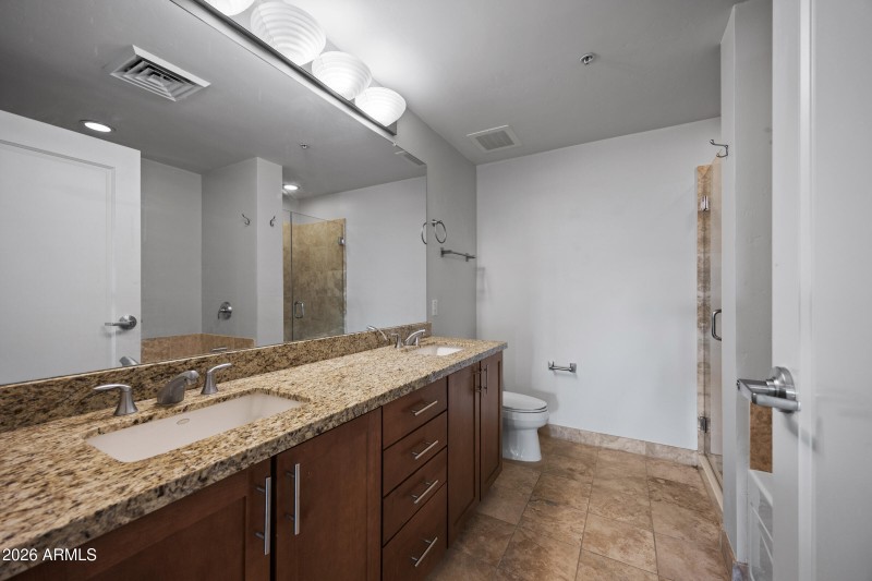 310 S 4th St unit 1710-26