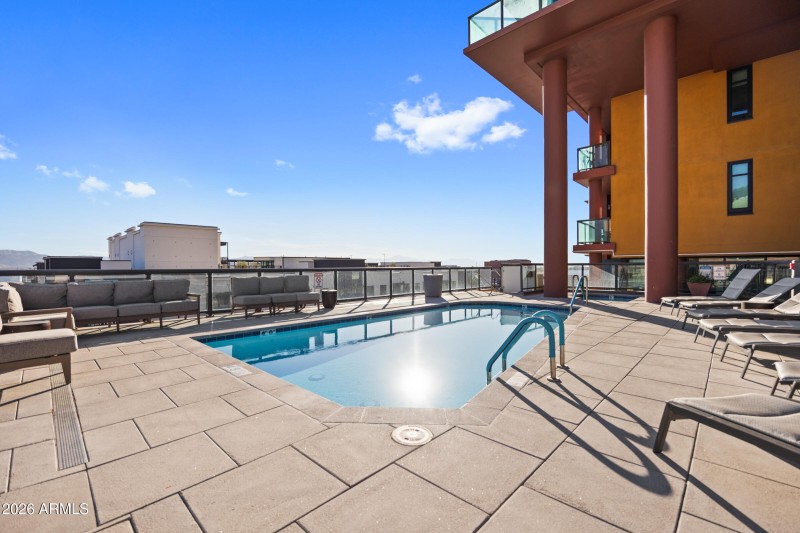 310 S 4th St unit 1710-38