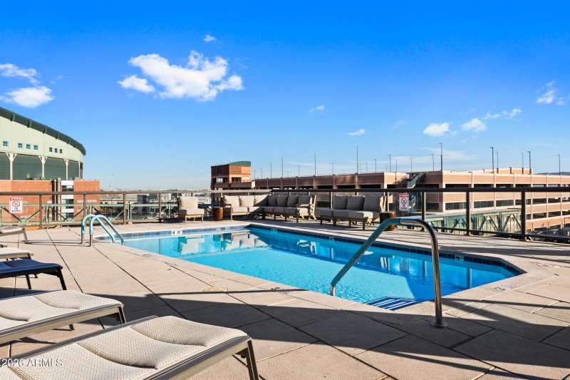 310 S 4th St unit 1710-39