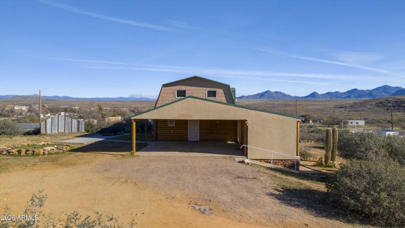 26162 W Pecks Peak00108