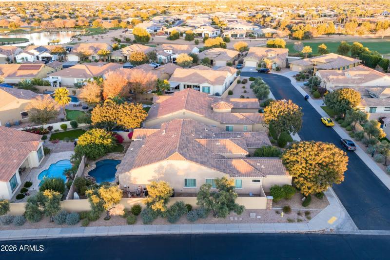 63-3738-E-Riopelle-Ave-Drone-5