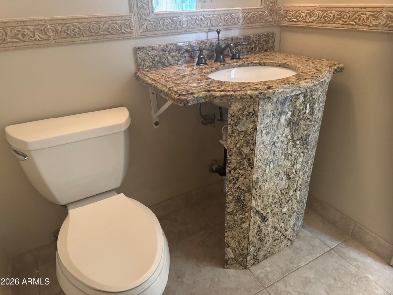 Powder room