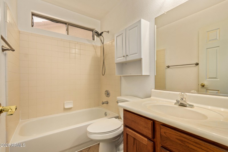 2nd Bathroom