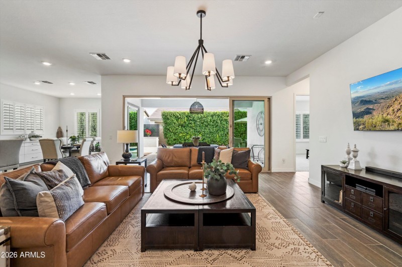 12-Living Room