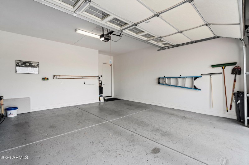 47-Garage