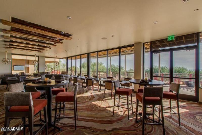 Clubhouse Dining