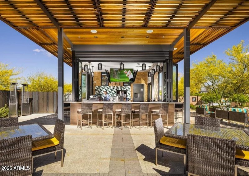 Poolside Bar