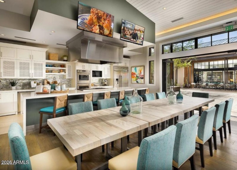 Helen’s Kitchen