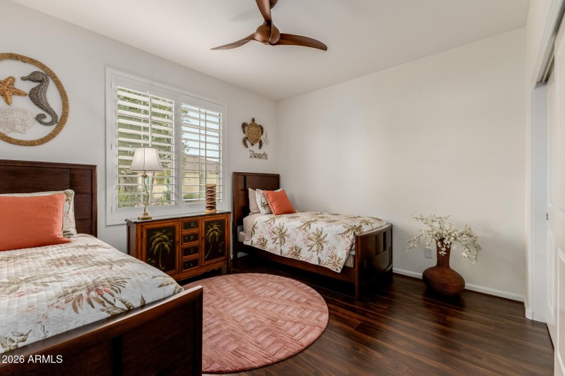 Guest bedroom