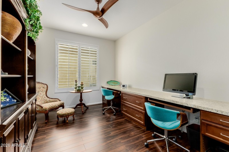 29Home office