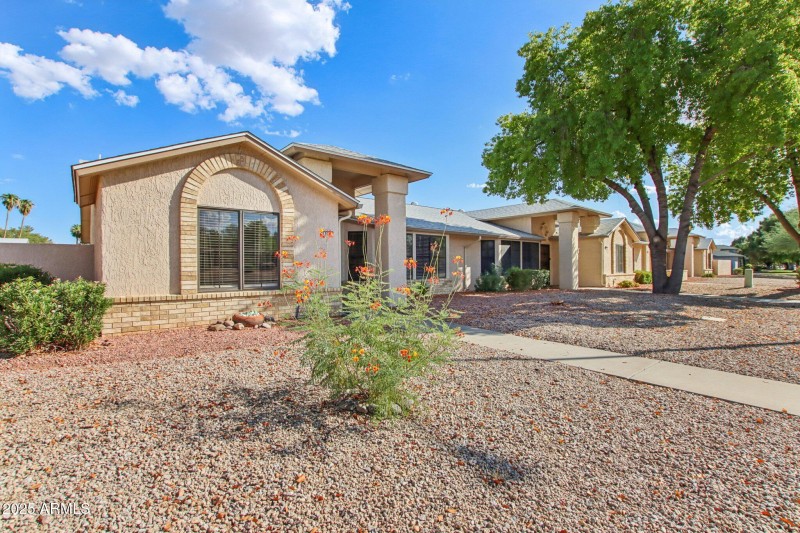 3-web-or-mls-W Meeker Blvd-S0909-003