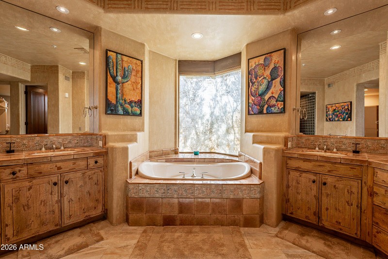 Primary Bedroom Bathroom