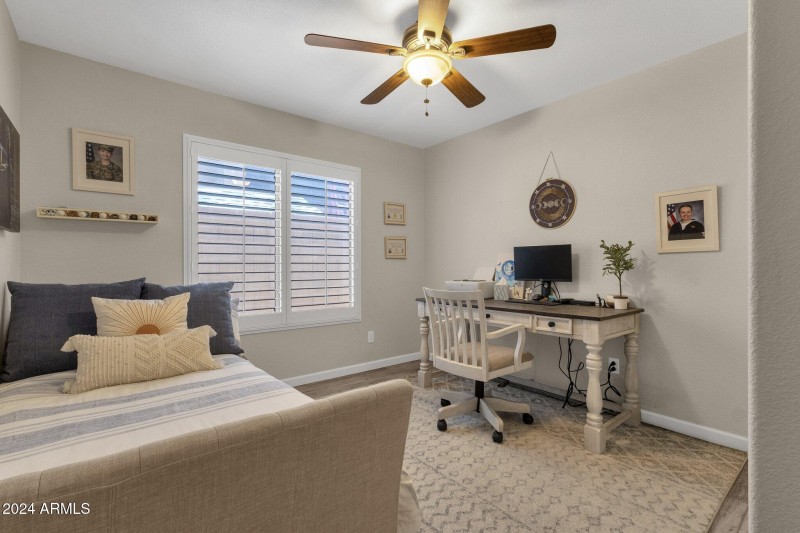 21-web-or-mls-18110-n-skyhawk-dr