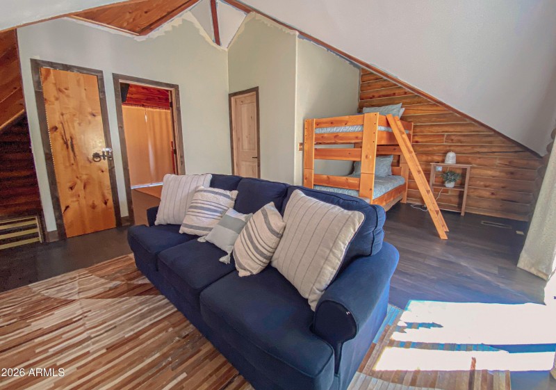 Full Loft