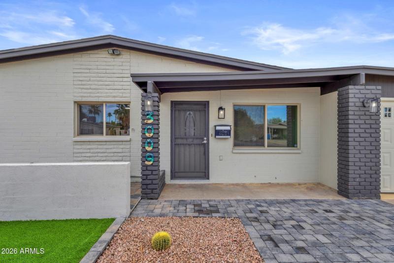 5-web-or-mls-3009-e-corrine-dr