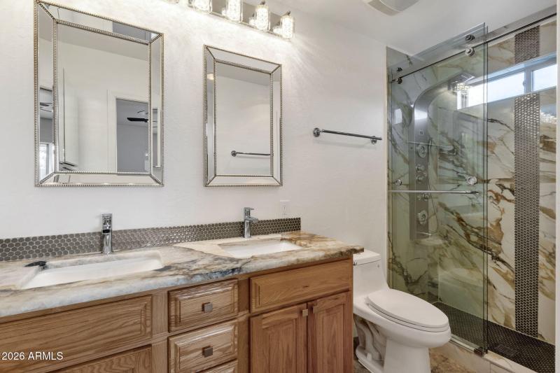 23-web-or-mls-3009-e-corrine-dr