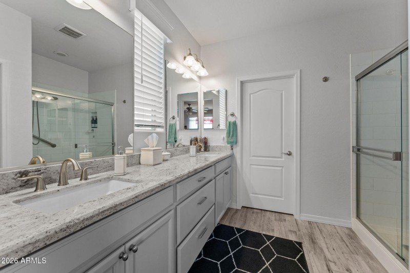 21-web-or-mls-DSC04037
