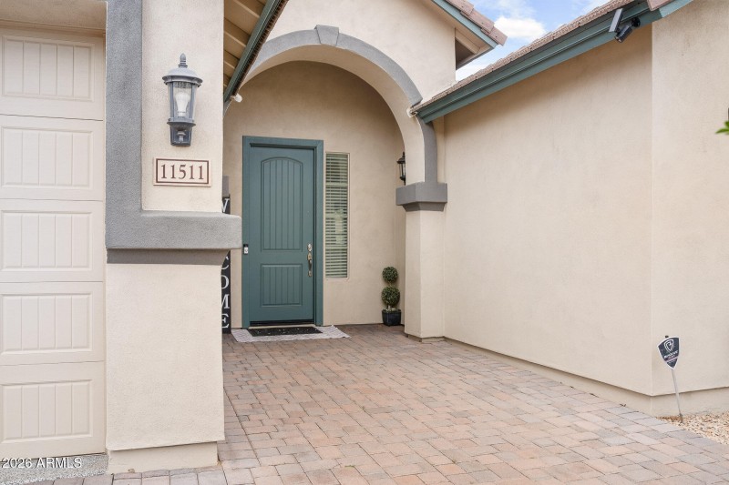 11511 E Seaver-04
