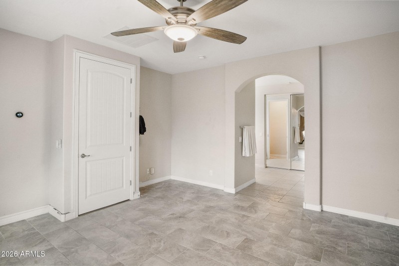 11511 E Seaver-24