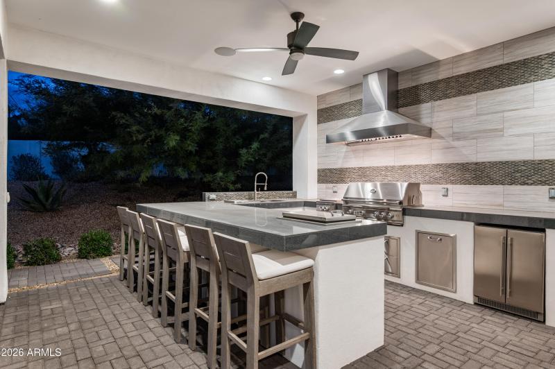 Outdoor Kitchen